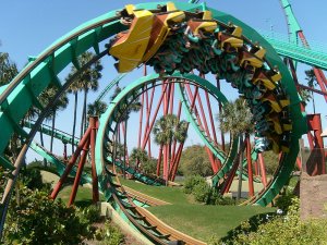 800px-Kumba_at_Busch_Gardens_Tampa.jpg
